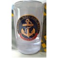 Набор стеклянных стаканов с сувенирным жетоном ВМФ