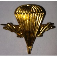 Эмблема петличная ВДВ без венка золото металл