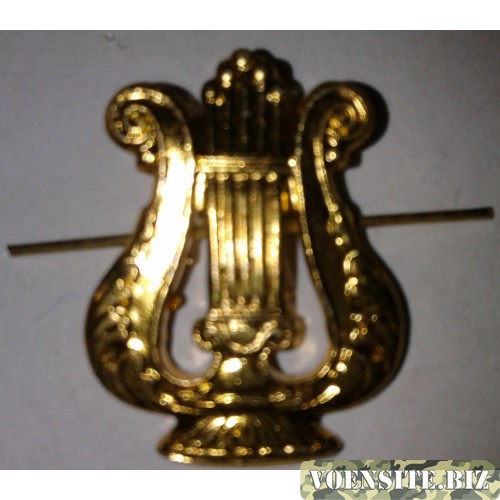 Эмблема петличная музыкальная  золото металл
