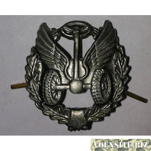 Эмблема петличная Автомобильные войска с венком защита металл